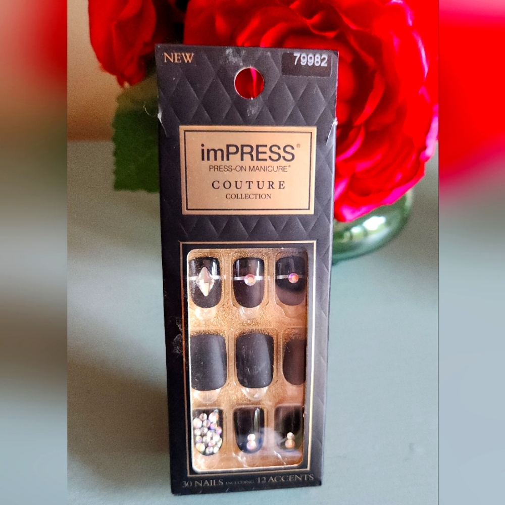 Press On Nails By Kiss
